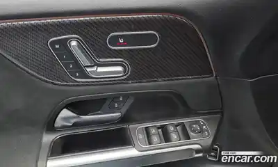 Mercedes-Benz GLB-Class 2022 2.0 Автомат в Москве № 194627, миниатюра 12