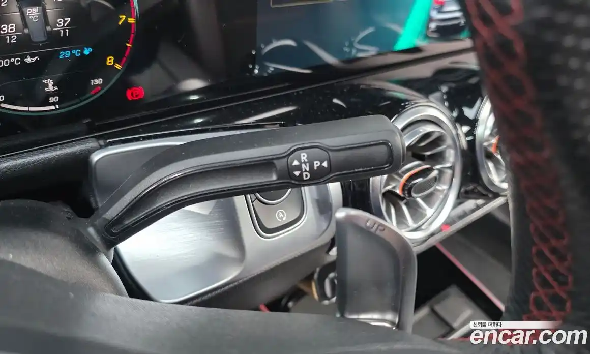 Mercedes-Benz GLB-Class 2022 2.0 Автомат в Москве № 194627, фото 14