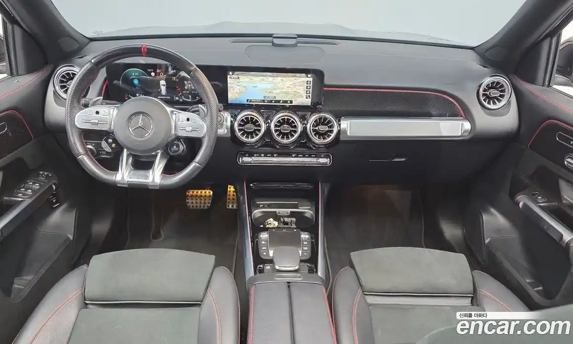 Mercedes-Benz GLB-Class 2022 2.0 Автомат в Москве № 194627, фото 2