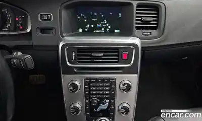 Volvo S60 2017 2.0 Автомат в Москве № 194771, миниатюра 4