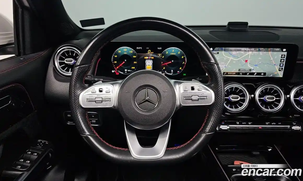 Mercedes-Benz GLB-Class 2021 2.0 Автомат в Москве № 194906, фото 3