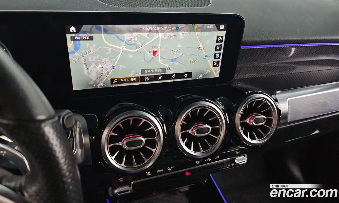 Mercedes-Benz GLB-Class 2021 2.0 Автомат в Москве № 194906, фото 8