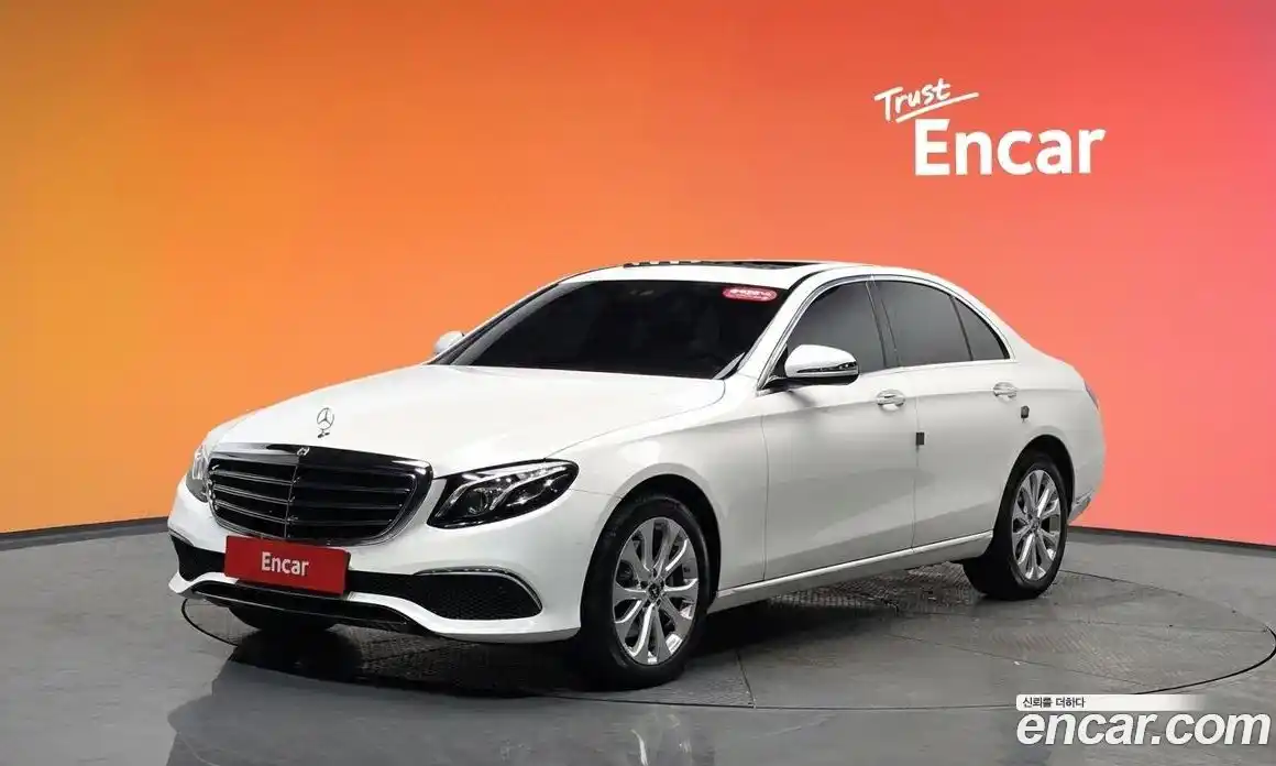 Mercedes-Benz E-Class 2019 1.9 Автомат в Москве № 195279, фото 11