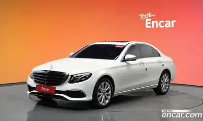 Mercedes-Benz E-Class 2019 1.9 Автомат в Москве № 195279, миниатюра 11