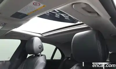 Mercedes-Benz E-Class 2019 1.9 Автомат в Москве № 195279, миниатюра 3