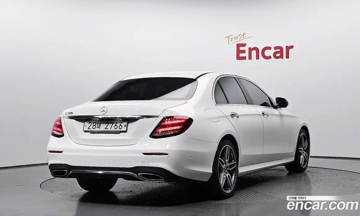 Mercedes-Benz E-Class 2019 2.0 Автомат в Москве № 195684, фото 20