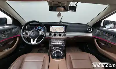 Mercedes-Benz E-Class 2019 2.0 Автомат в Москве № 195684, миниатюра 9