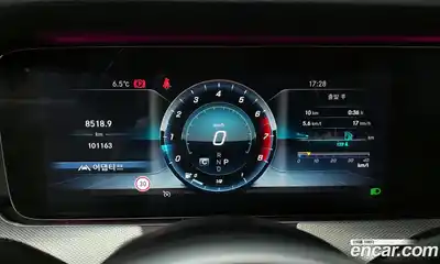 Mercedes-Benz E-Class 2019 2.0 Автомат в Москве № 195684, миниатюра 10