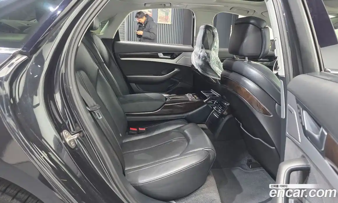 Audi A8 2015 4.1 Автомат в Москве № 196709, фото 19