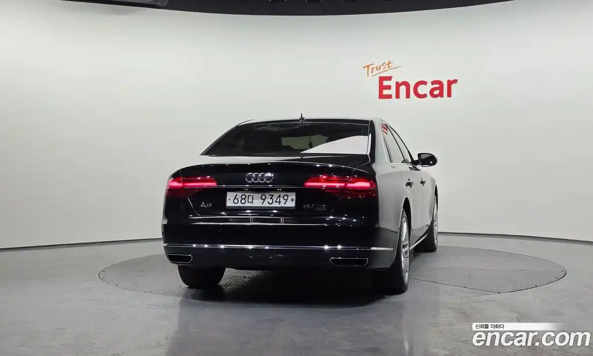 Audi A8 2015 4.1 Автомат в Москве № 196709, фото 4
