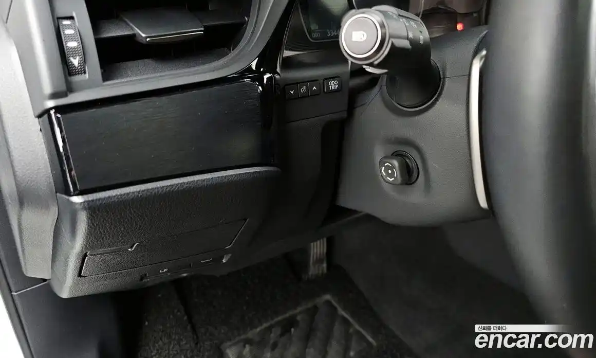 Lexus ES 2024 2.5 Автомат в Москве № 198766, фото 1