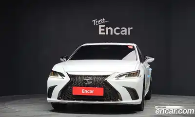 Lexus ES 2024 2.5 Автомат в Москве № 198766, миниатюра 7