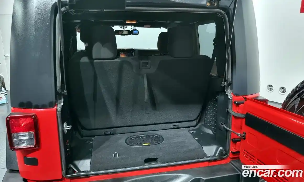 Jeep Wrangler 2017 3.6 Автомат в Москве № 199501, фото 5