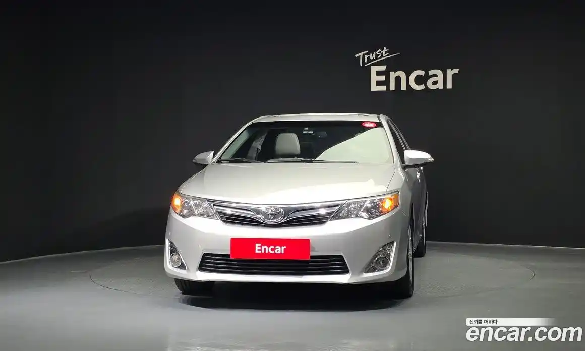 Toyota Camry 2013 3.5 Автомат в Москве № 199681, фото 1