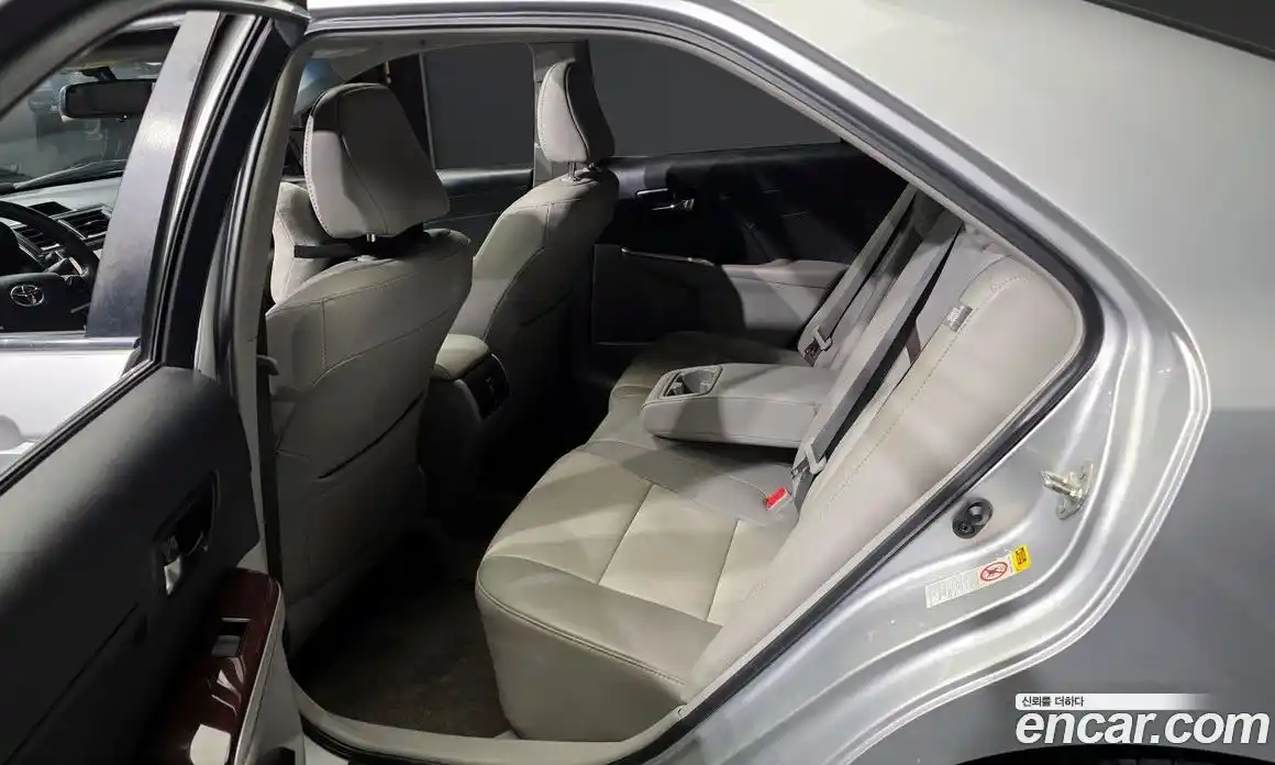 Toyota Camry 2013 3.5 Автомат в Москве № 199681, фото 13