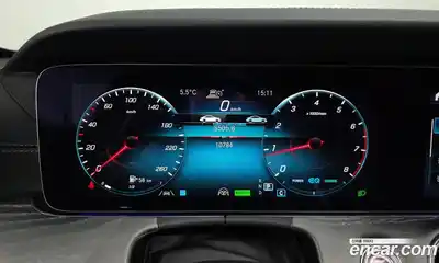 Mercedes-Benz E-Class, 2022