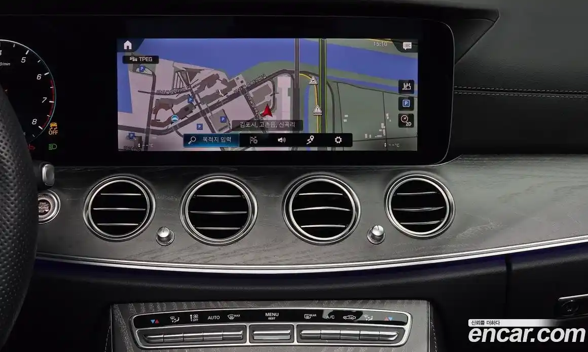 Mercedes-Benz E-Class 2022 2.0 Автомат в Москве № 199994, фото 15