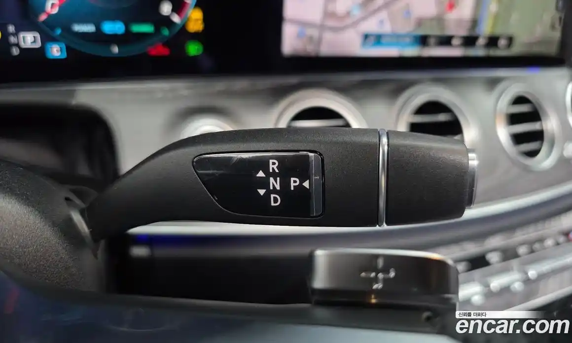 Mercedes-Benz E-Class 2022 2.0 Автомат в Москве № 199994, фото 20