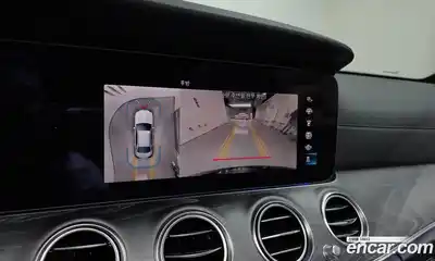 Mercedes-Benz E-Class 2022 2.0 Автомат в Москве № 199994, миниатюра 6