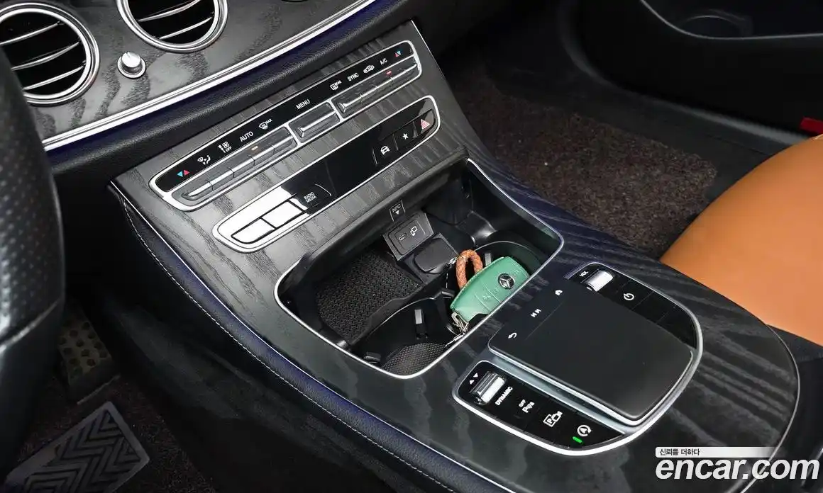 Mercedes-Benz E-Class 2021 1.9 Автомат в Москве № 201699, фото 14