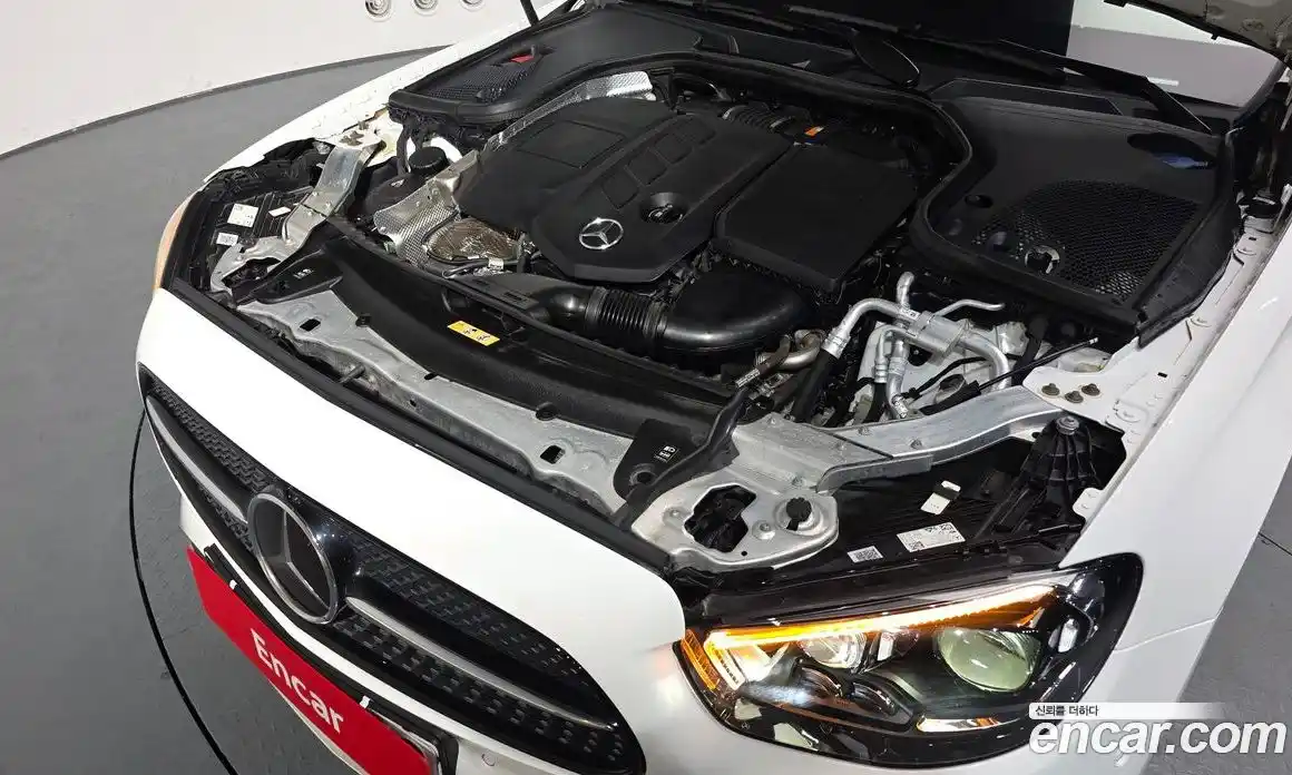 Mercedes-Benz E-Class 2021 1.9 Автомат в Москве № 201699, фото 17