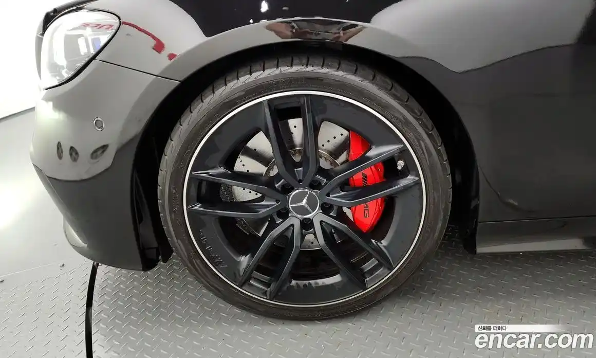 Mercedes-Benz E-Class 2023 3.0 Автомат в Москве № 203161, фото 7