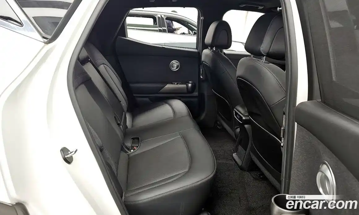 Genesis GV60 2022 0.1 Автомат в Москве № 20857, фото 16