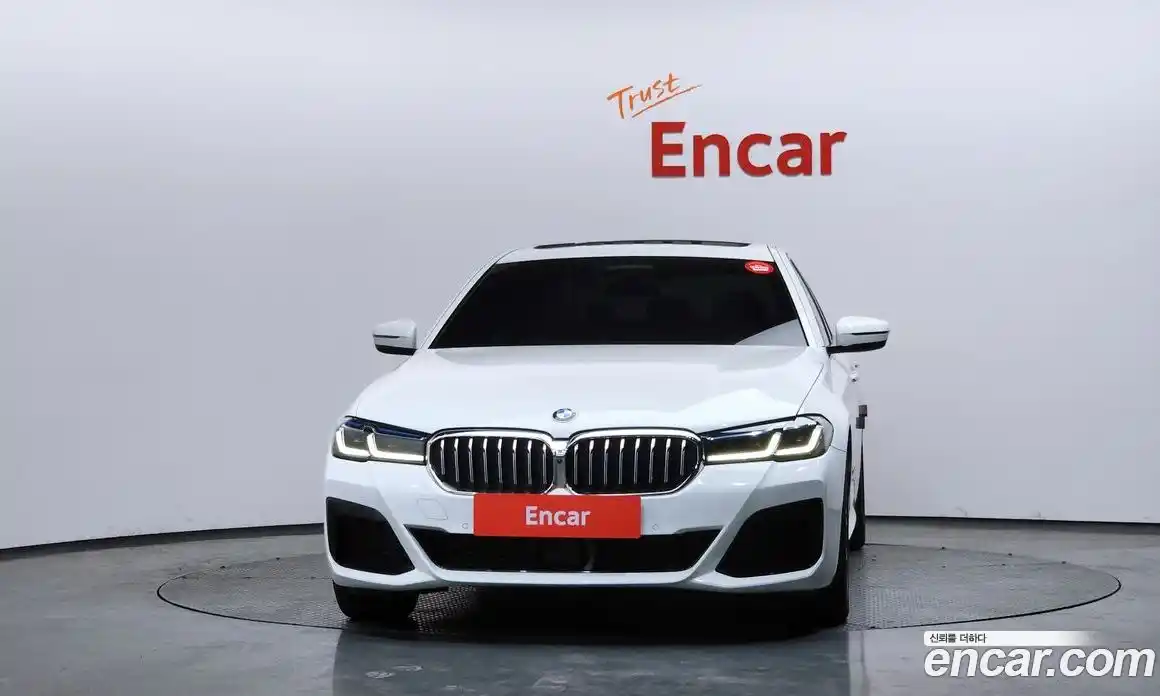 BMW 5-Series 2023 2.0 Автомат в Москве № 210969, фото 17