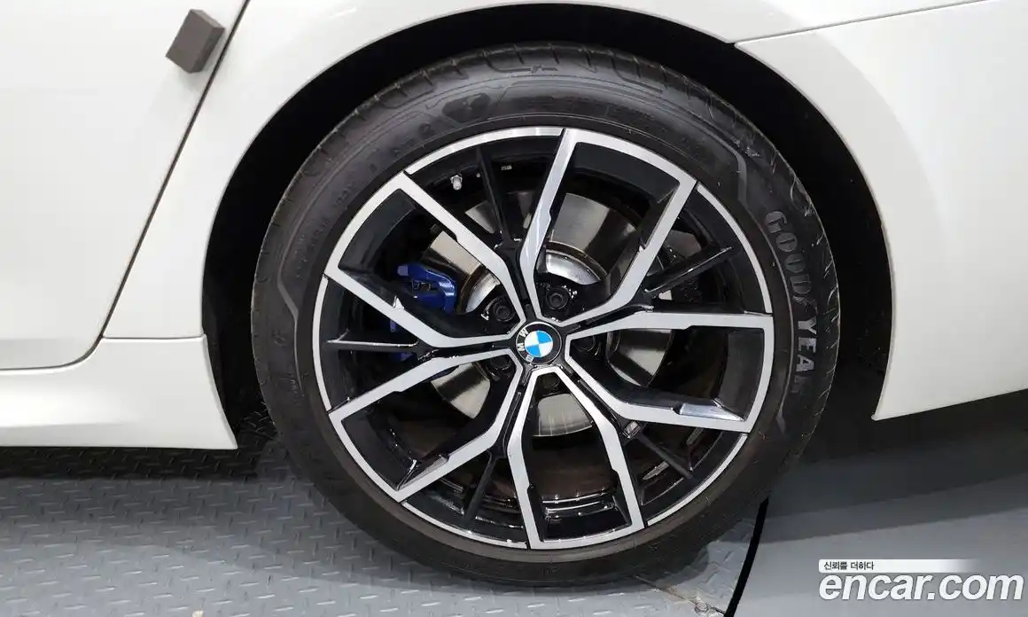 BMW 5-Series 2023 2.0 Автомат в Москве № 210969, фото 10