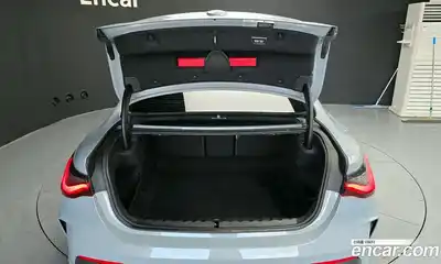 BMW 4-Series 2023 2.0 Автомат в Москве № 211397, миниатюра 10