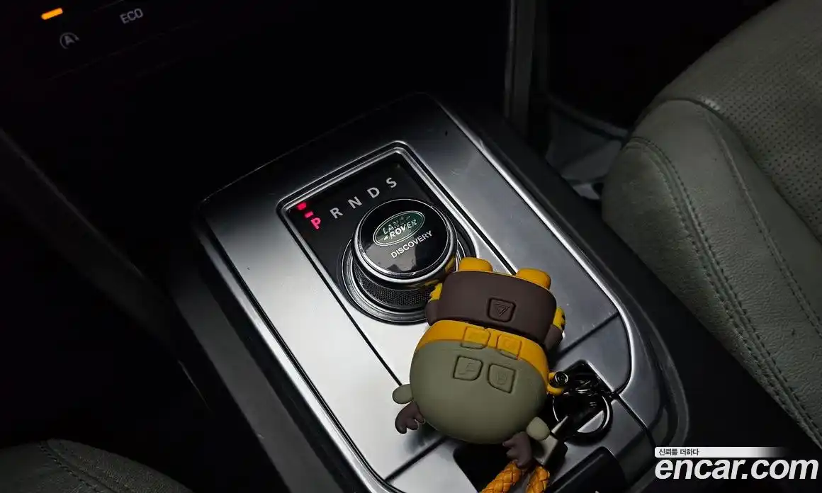 Land Rover Discovery Sport 2016 2.0 Автомат в Москве № 213495, фото 6