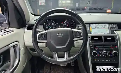 Land Rover Discovery Sport 2016 2.0 Автомат в Москве № 213495, миниатюра 9
