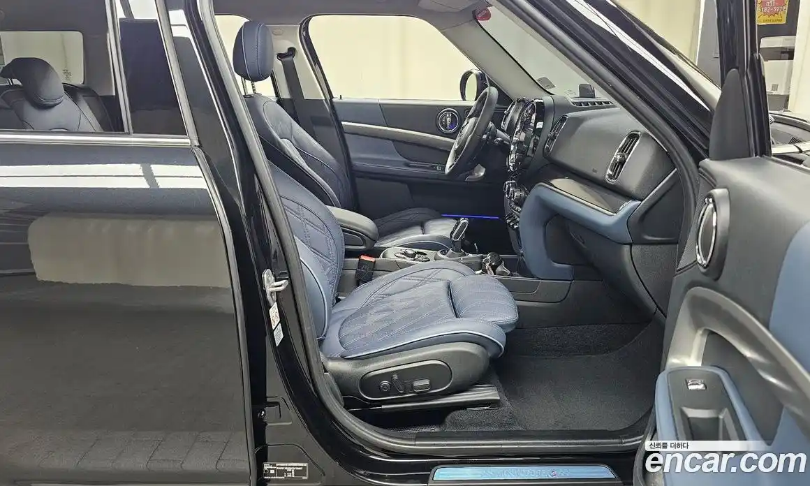 Mini Countryman 2023 2.0 Автомат в Москве № 214167, фото 18