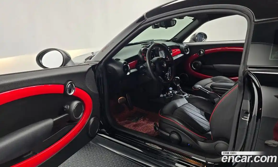 Mini Coupe 2014 1.6 Автомат в Москве № 214219, фото 16