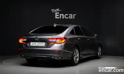Honda Accord 2019 1.5 Автомат в Москве № 215702, миниатюра 8