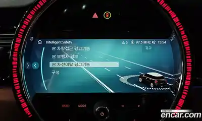 Mini Cooper 2023 2.0 Автомат в Москве № 221526, миниатюра 12