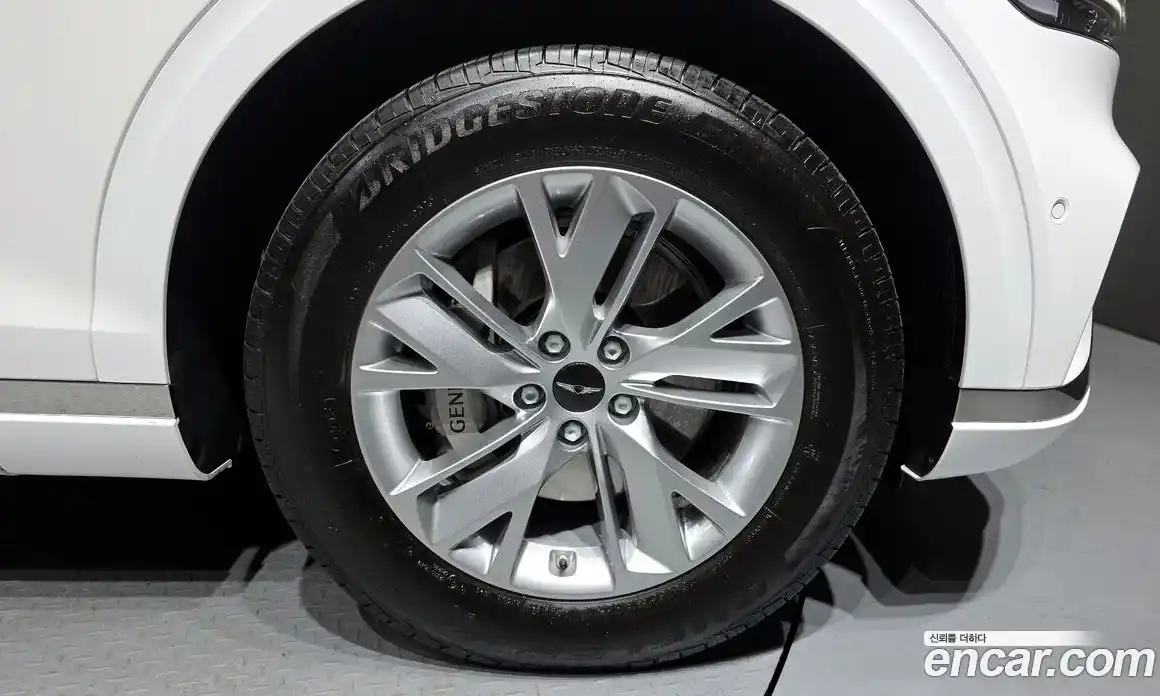 Genesis GV70 2025 2.5 Автомат в Москве № 22220, фото 4