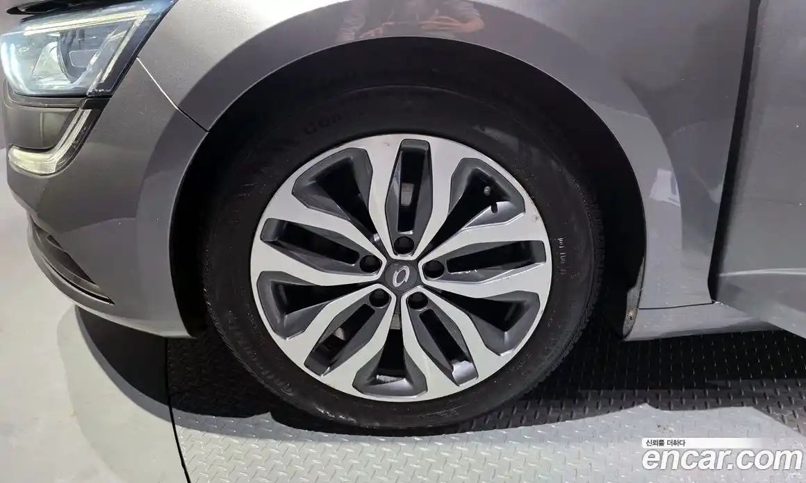 Renault SM6 2016 2.0 Автомат в Москве № 227140, фото 18