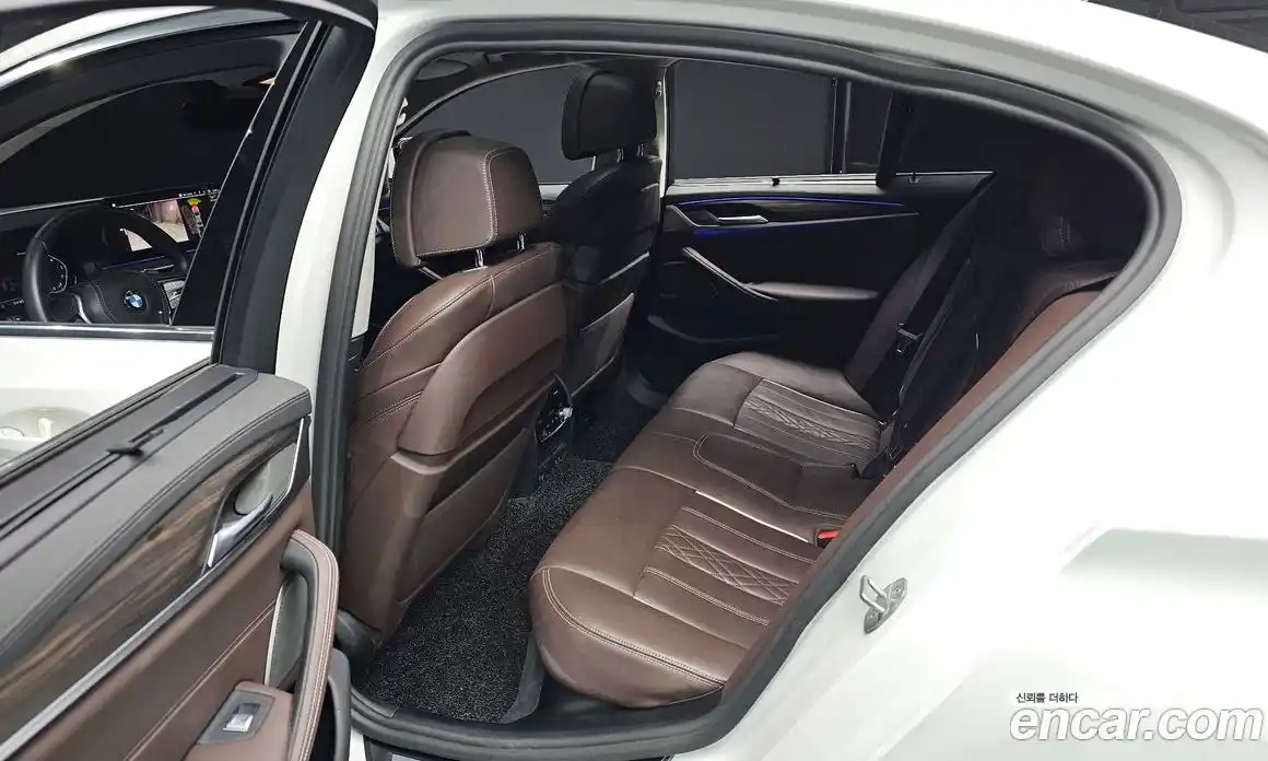 BMW 5-Series 2022 2.0 Автомат в Москве № 229085, фото 3