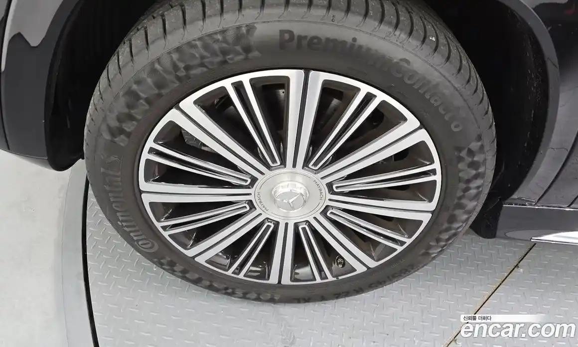 Mercedes-Benz GLS-Class 2023 4.0 Автомат в Москве № 229443, фото 18