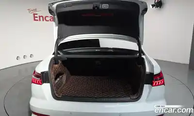 Audi A6 2021 2.0 Автомат в Москве № 229708, миниатюра 8