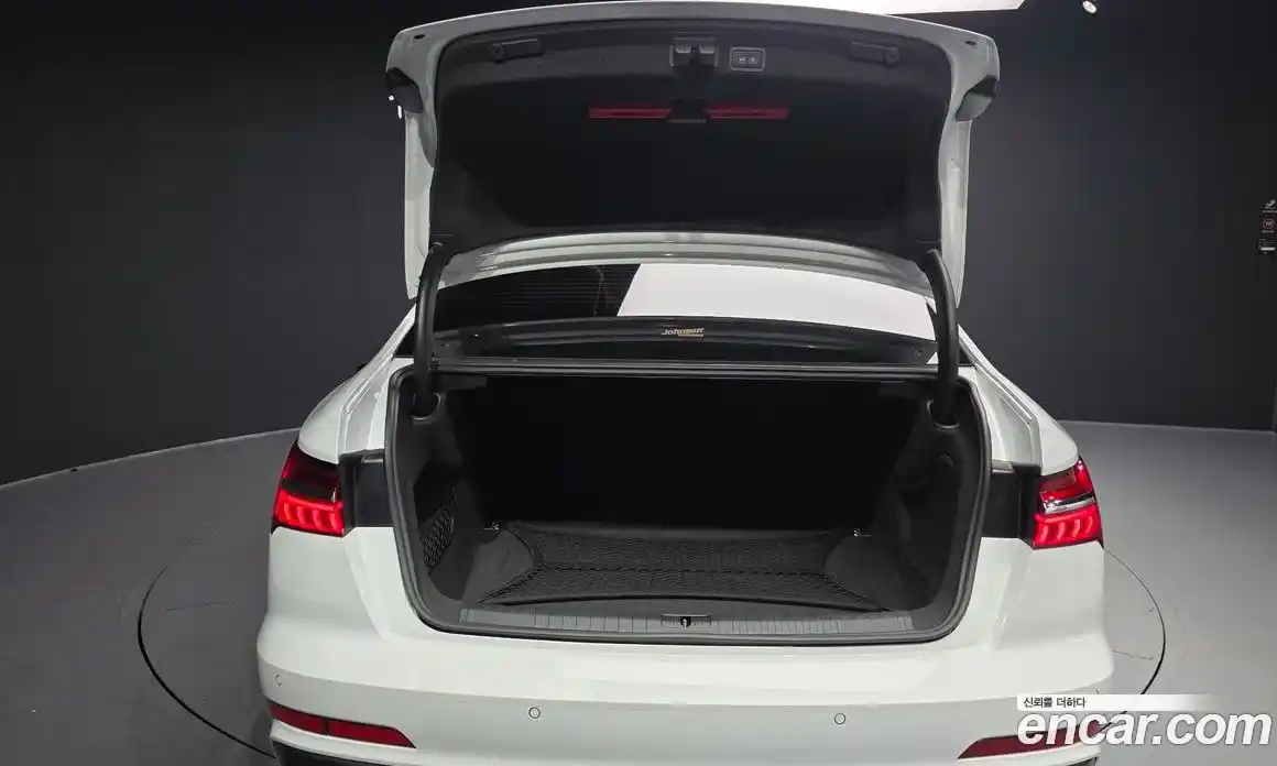 Audi A6 2020 2.0 Автомат в Москве № 230082, фото 17