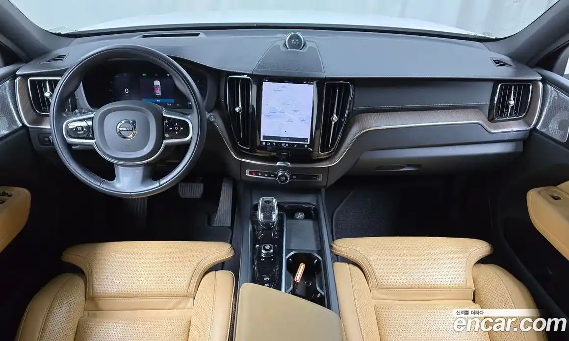 Volvo XC60 2022 2.0 Автомат в Москве № 230520, фото 5