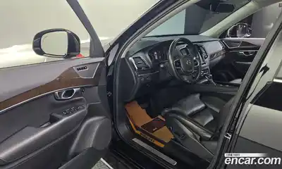 Volvo XC90 2017 2.0 Автомат в Москве № 230560, миниатюра 2