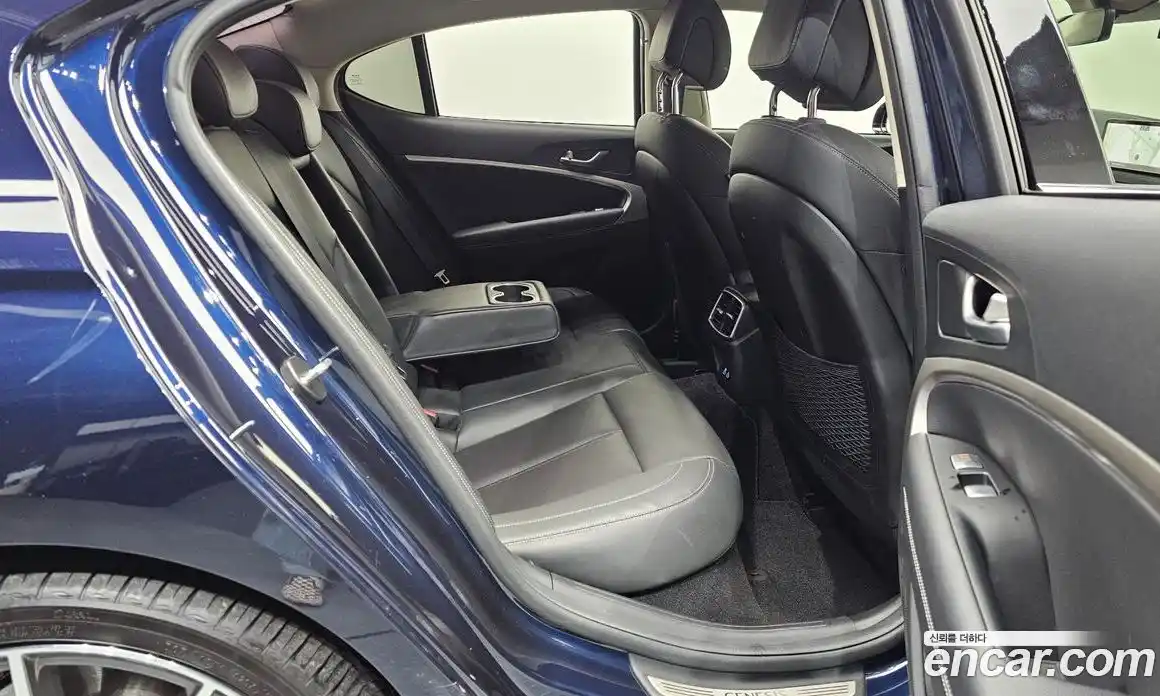 Genesis G70 2024 3.3 Автомат в Москве № 23197, фото 15