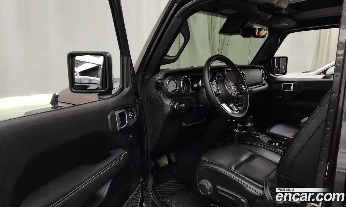 Jeep Wrangler 2019 2.0 Автомат в Москве № 232330, фото 2