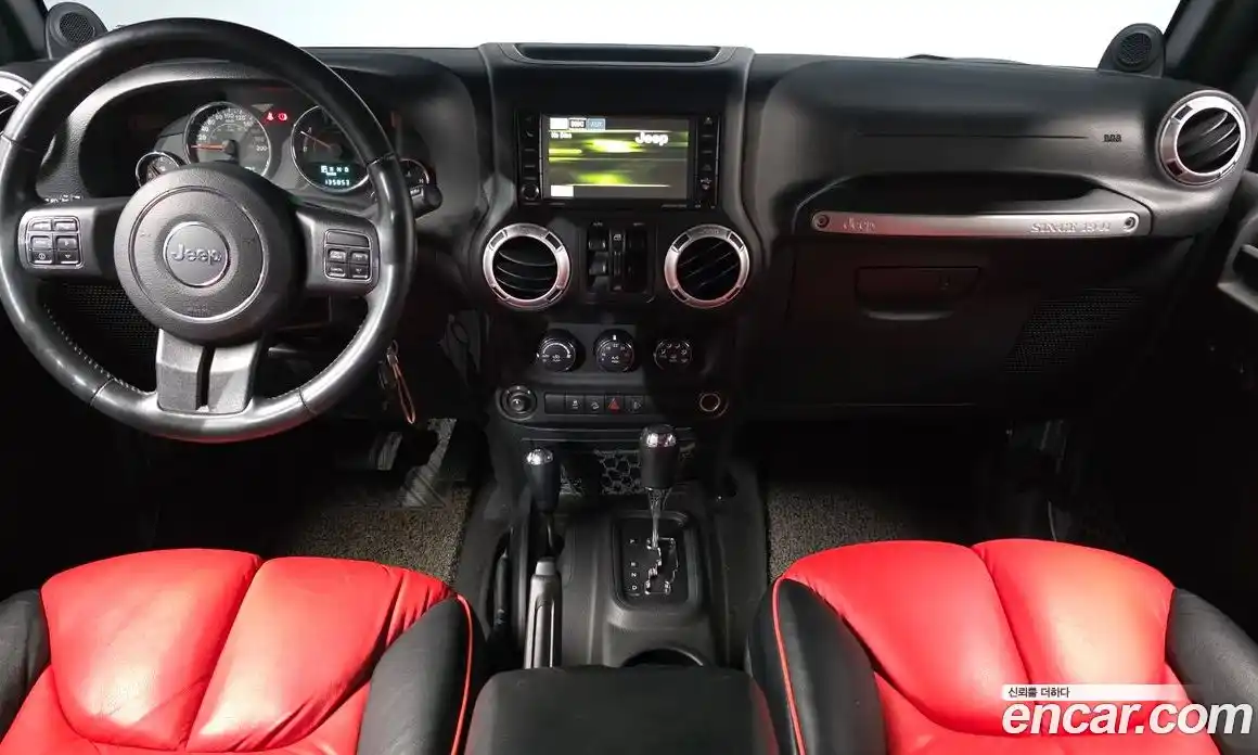 Jeep Wrangler 2013 2.8 Автомат в Москве № 232684, фото 11