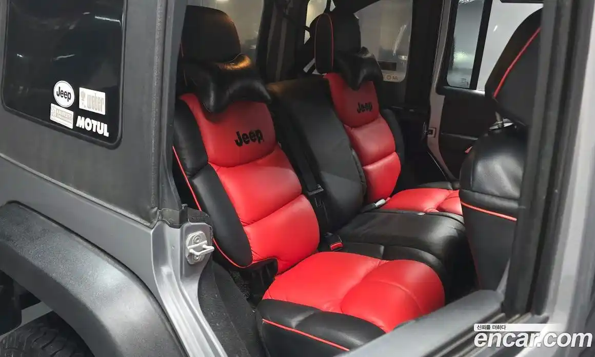 Jeep Wrangler 2013 2.8 Автомат в Москве № 232684, фото 19