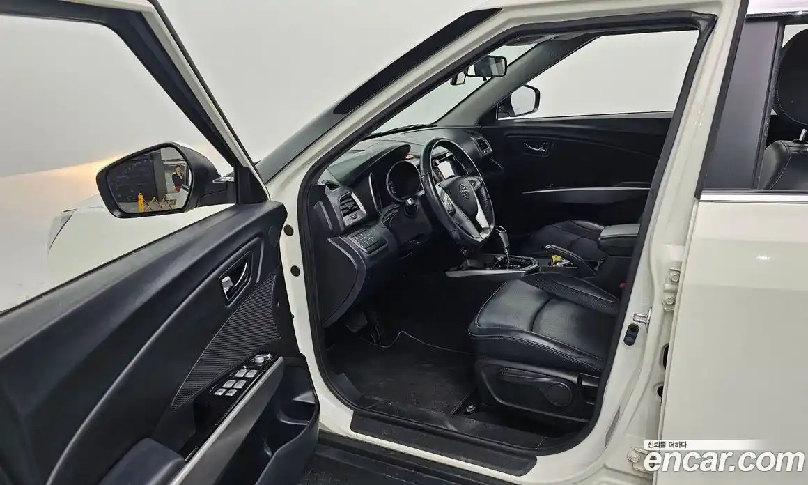 SsangYong TIBOLI 2016 1.6 Автомат в Москве № 23663, фото 12