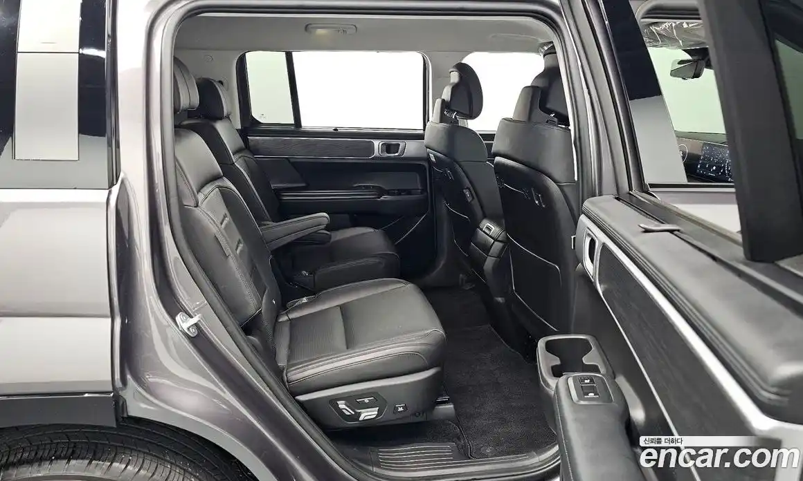 Hyundai Santa Fe 2024 1.6 Автомат в Москве № 237645, фото 20